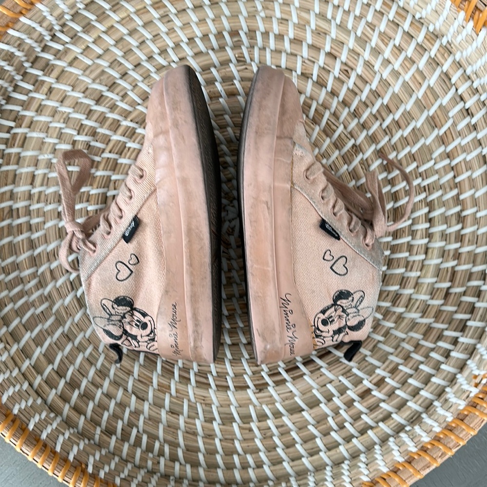 Zara Minnie Mouse canvas girls shoes size EU27/ US 10.5 (6.6inches)